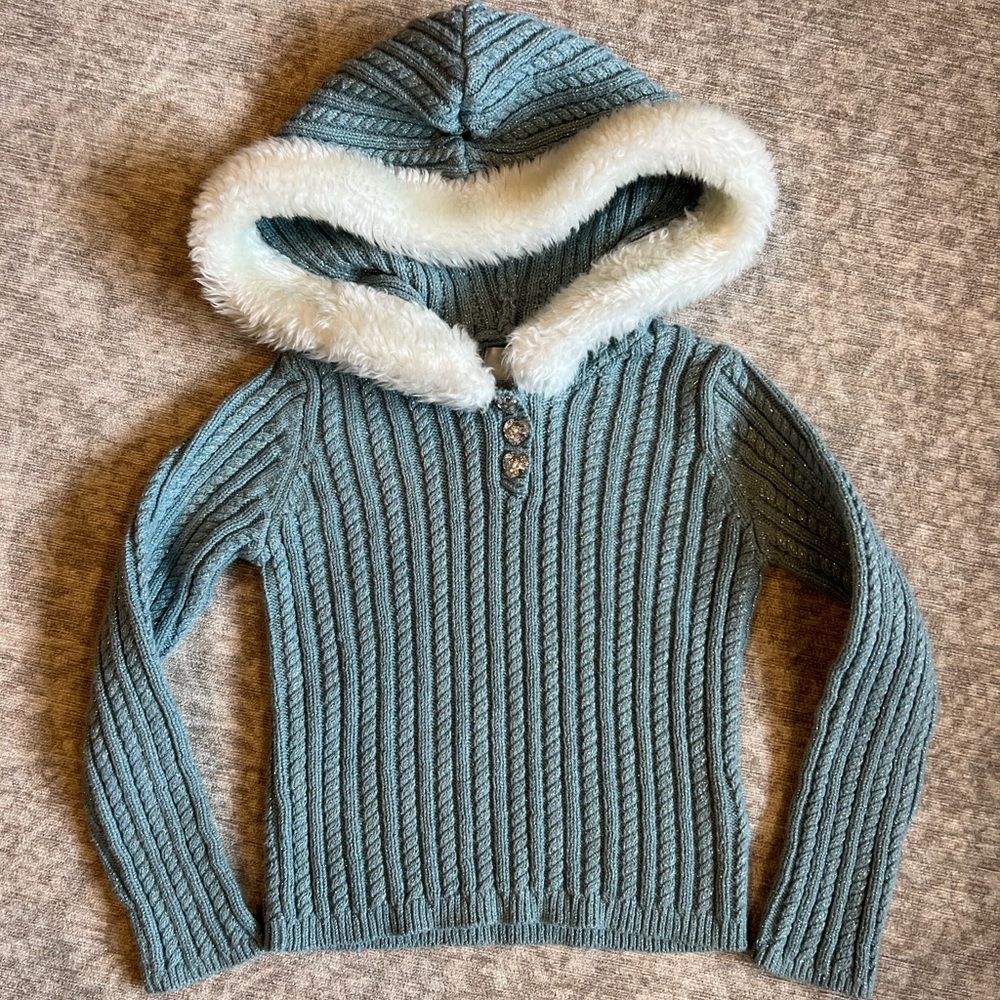 Kids size 5 Green Sweater with faux fur hoodie